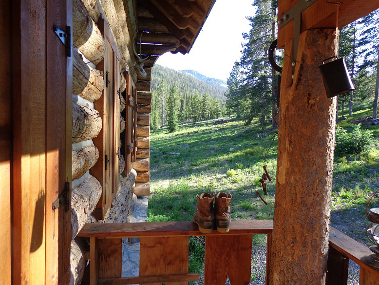 Sawtooth Mountain Custom Home Builder
